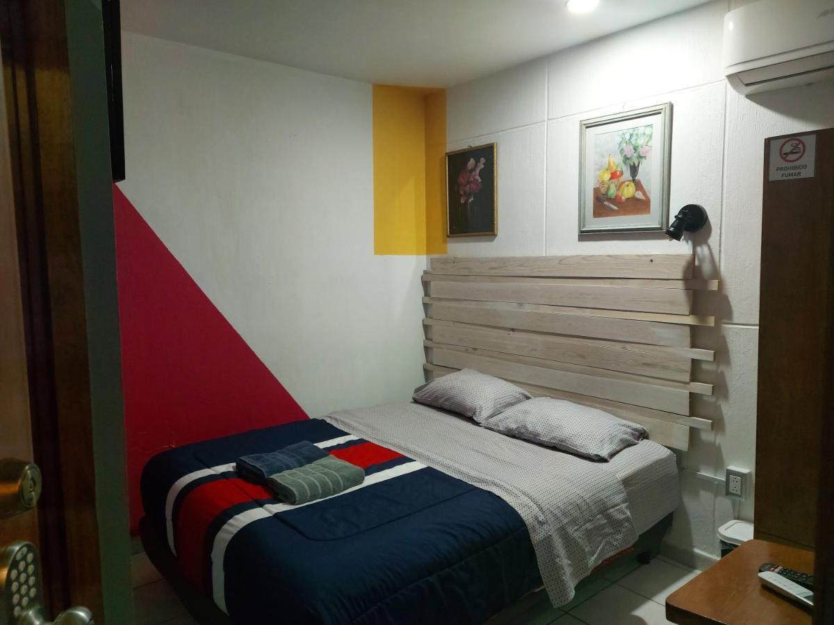 Casa D Miros Familias , Grupos Y Empresas Max 20 P Hotel Guadalajara Eksteriør billede